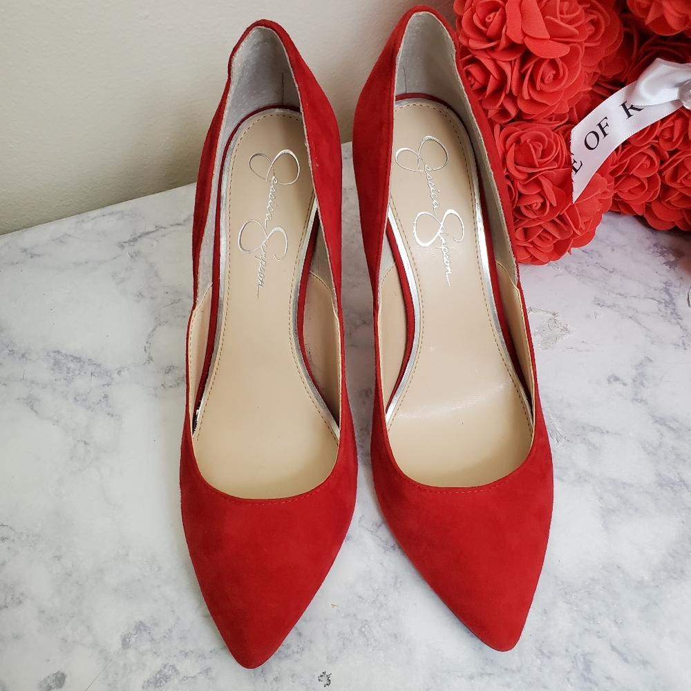 Jessica Simpson Pumps